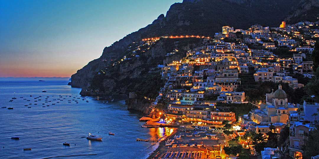 Boat tour sunset in Positano