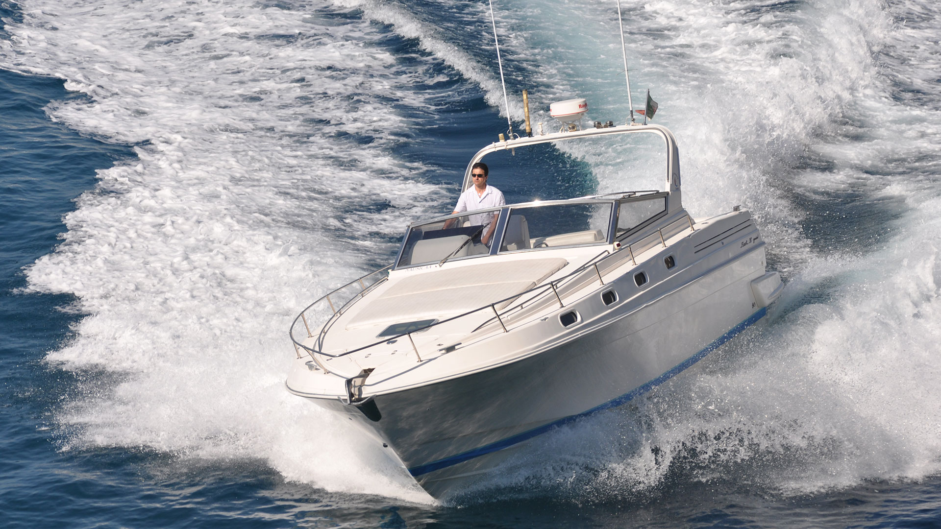 Positano Yacht Rental - Fiart 36 Genius