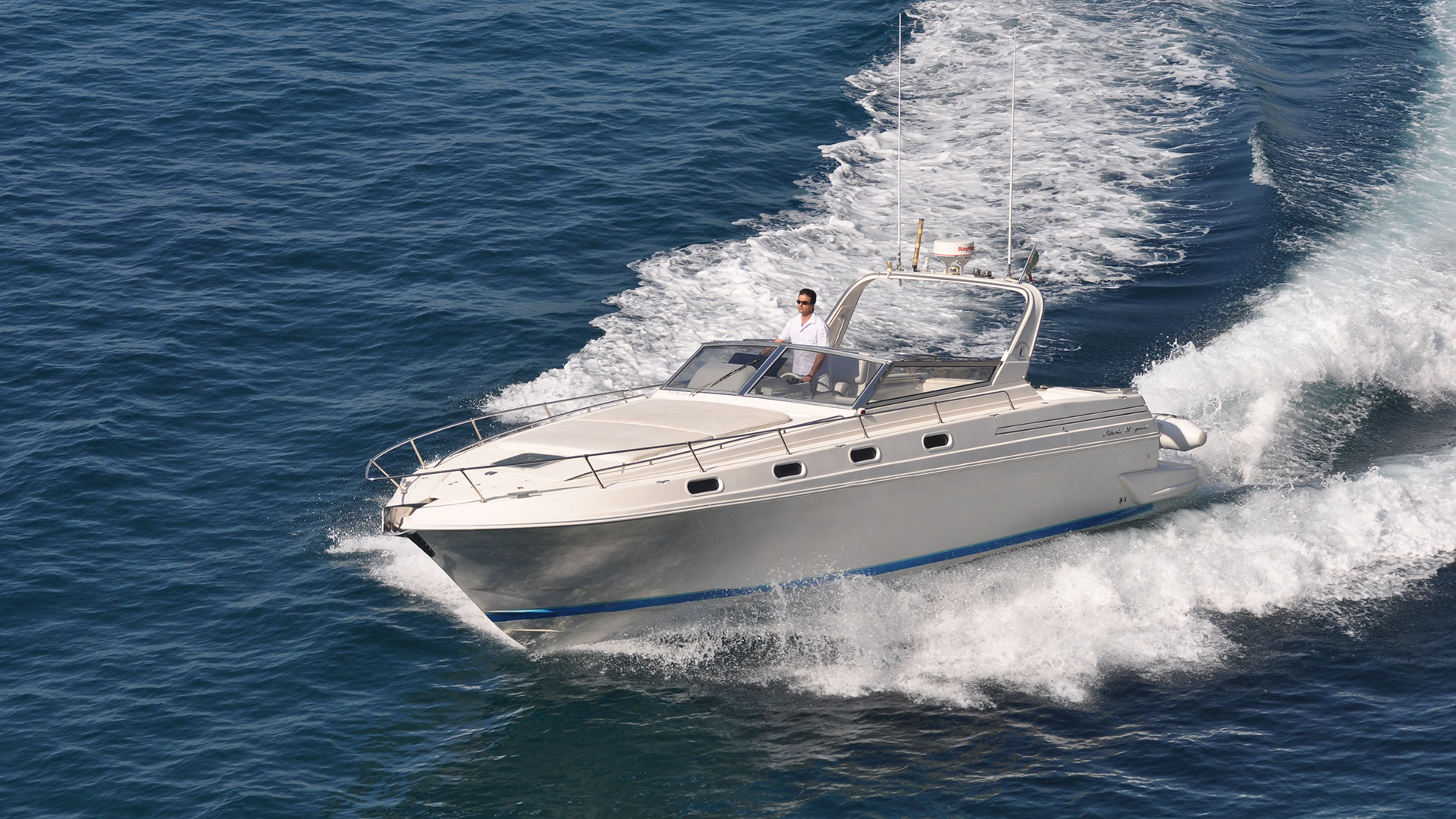 Capri Yacht Rental - Fiart 36 Genius
