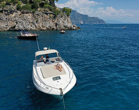Transfer from the Amalfi Coast to Salerno (or viceversa)